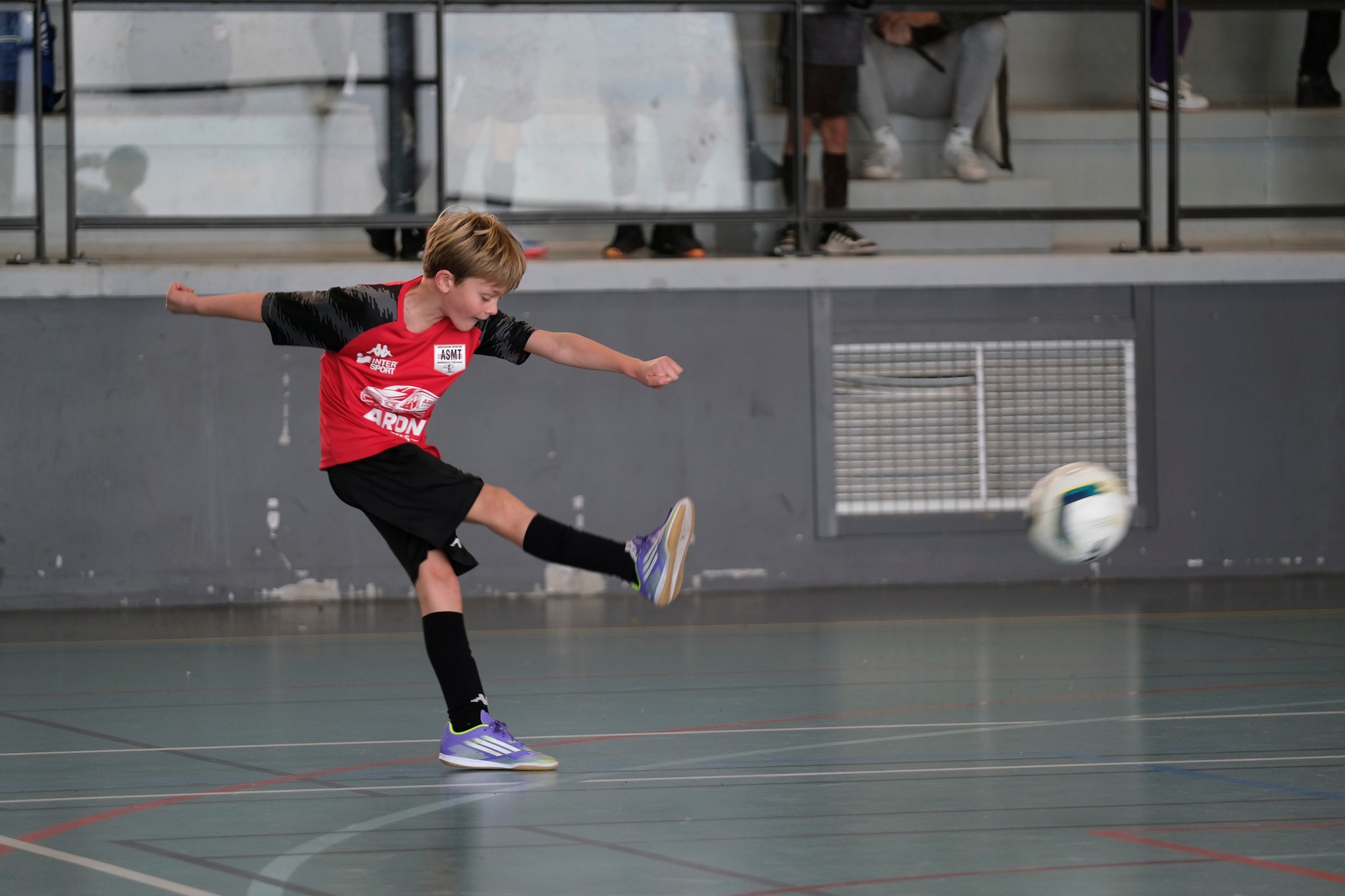 Match U9 pendant le tournoi de football de l’ASMT